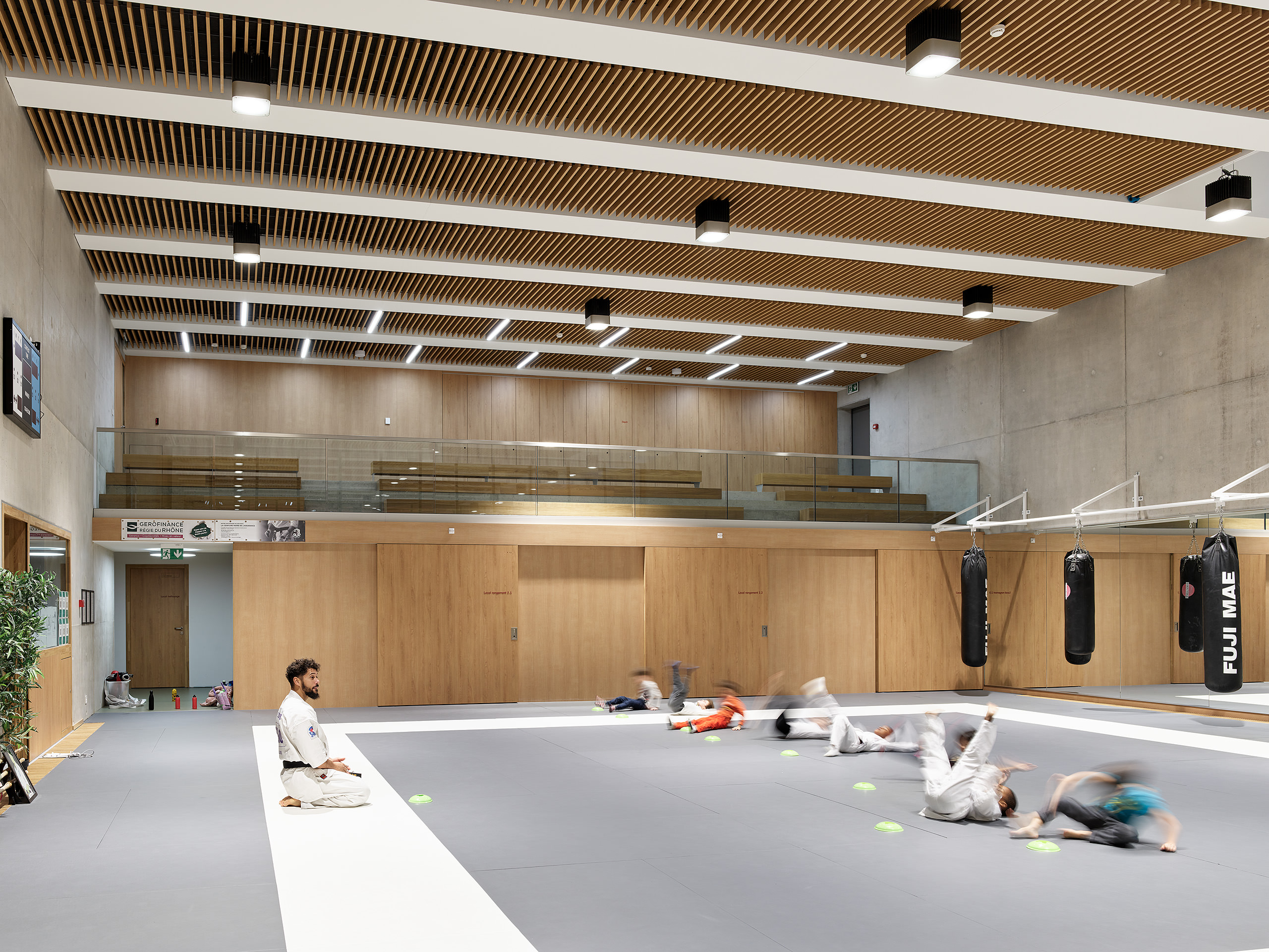 Ahp0090 AIQ4 014591 J2560